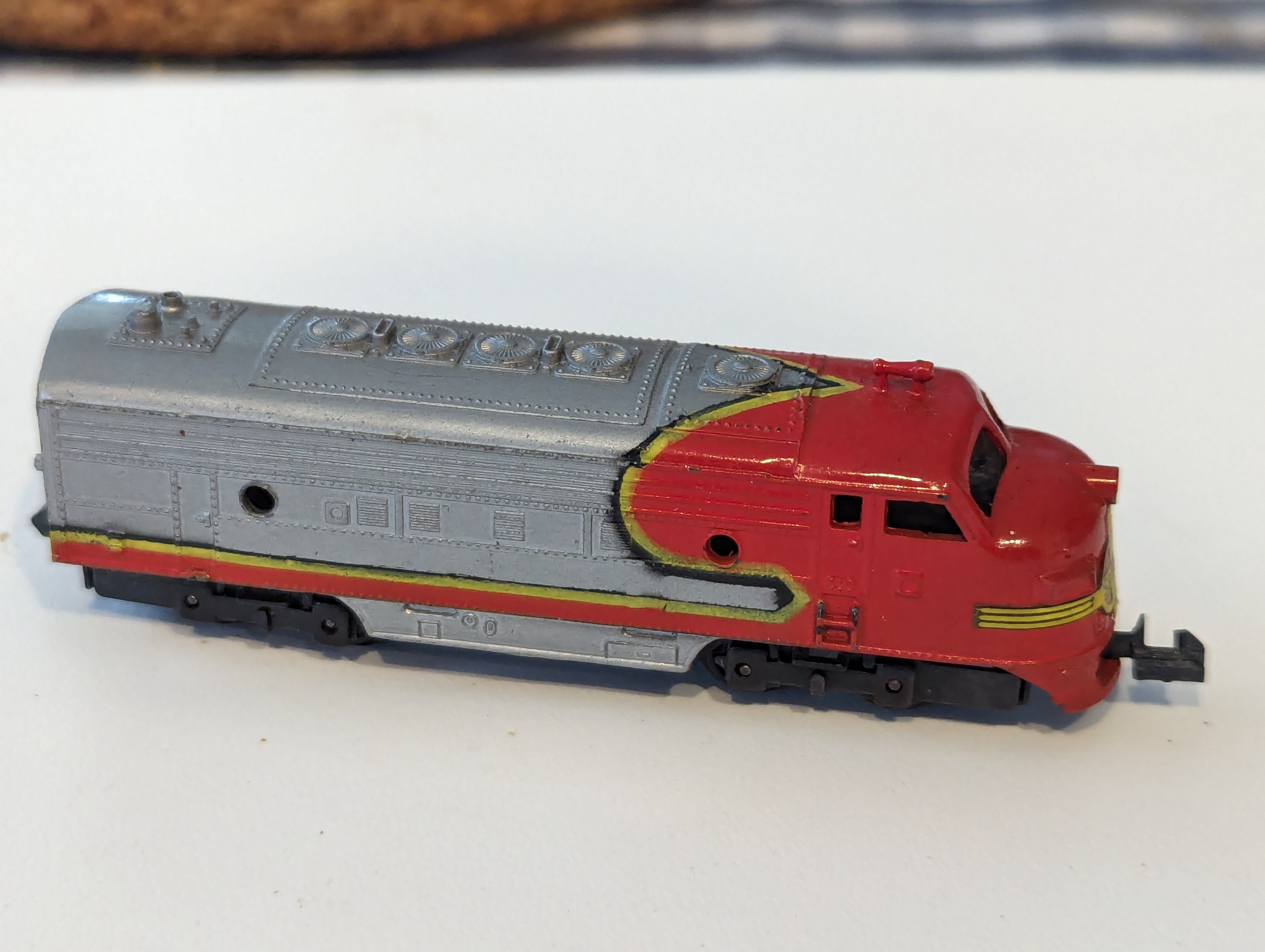 Diesel F3 Santa Fe Locomotive Dummy