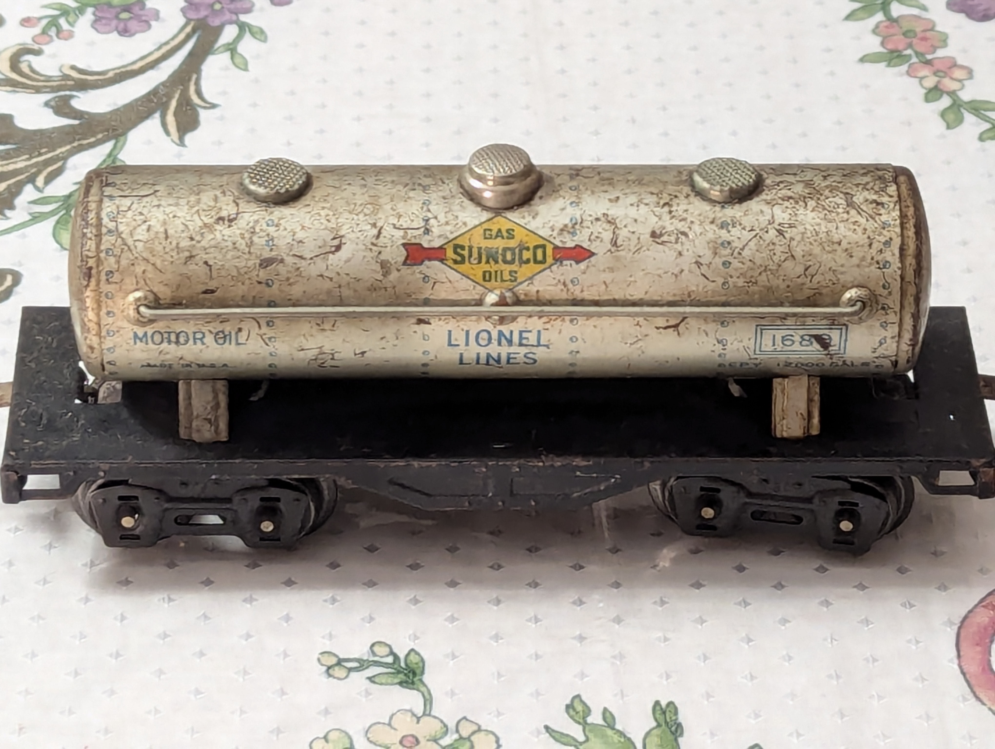 1680 Tank car prewar tinplate